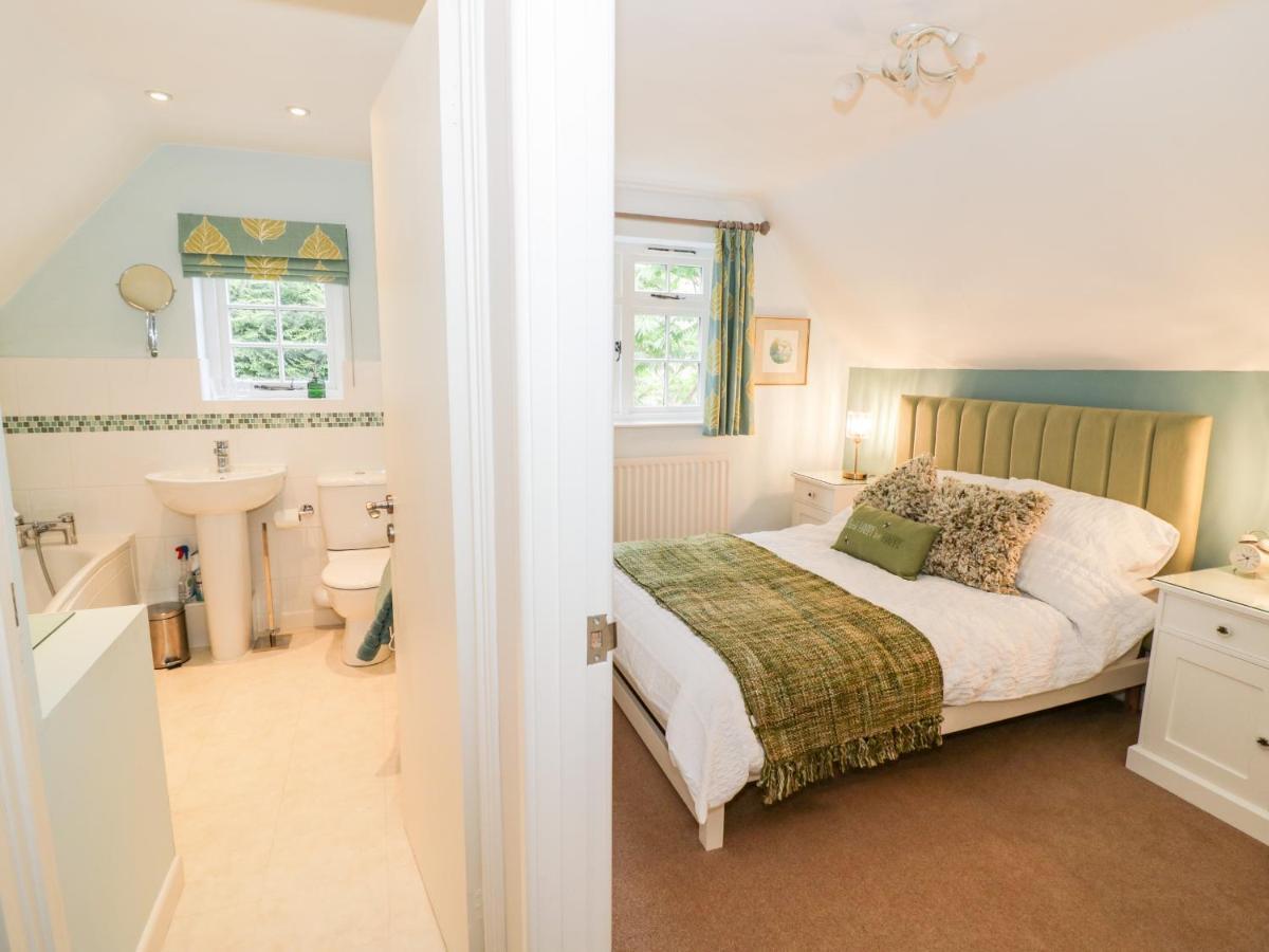 Hock-Tide Cottage Kenilworth Extérieur photo